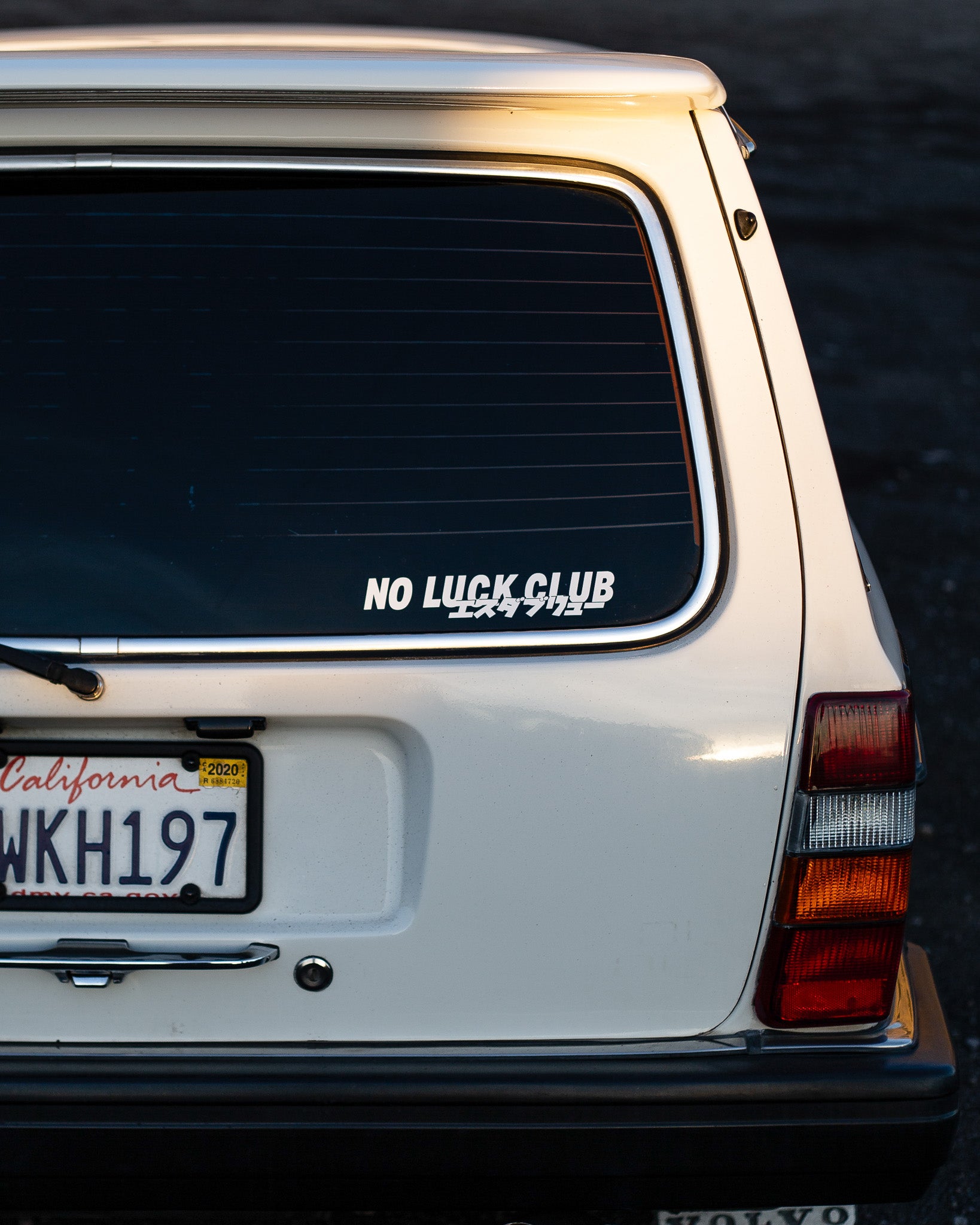 NO LUCK CLUB (SW) Sticker