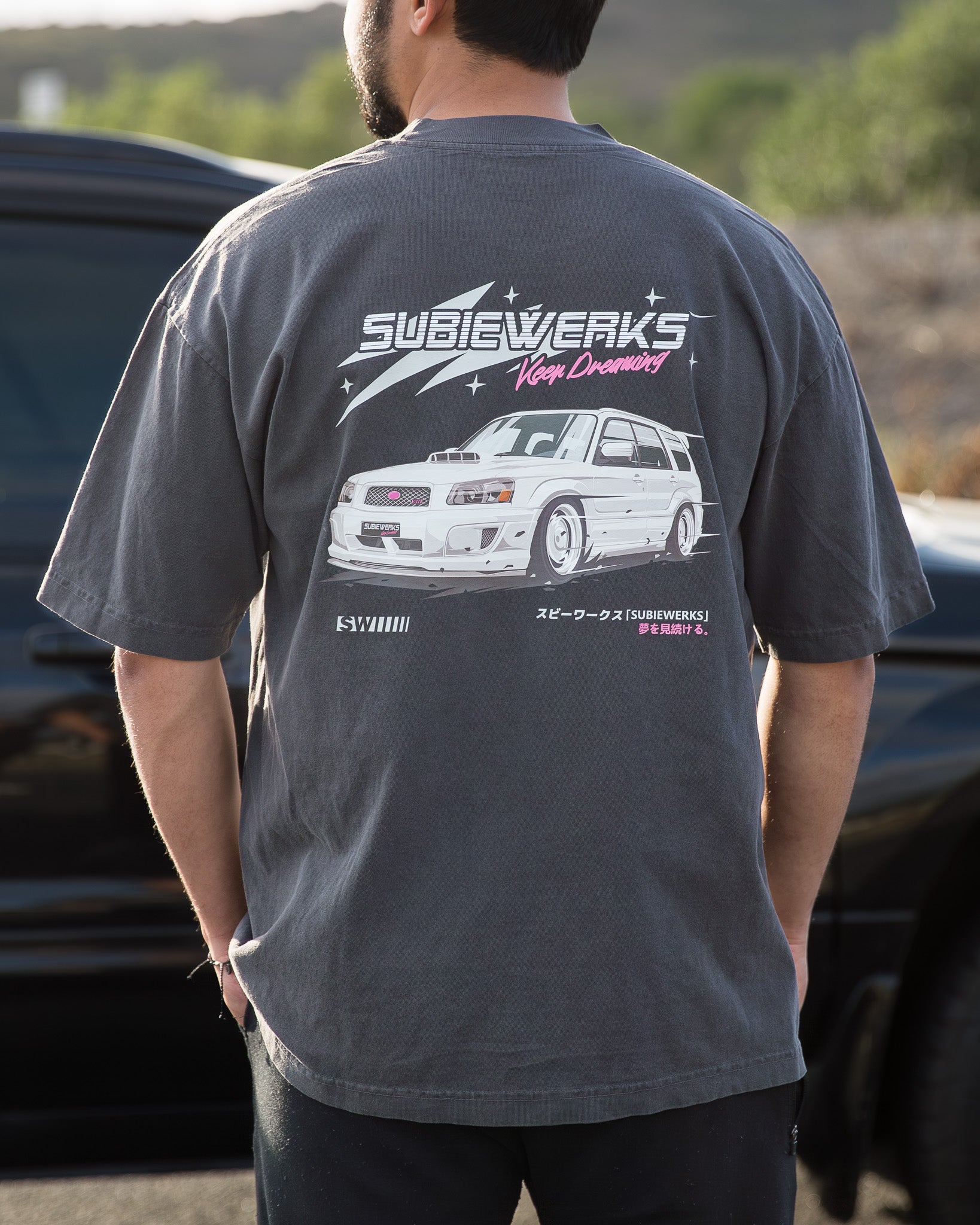 OVERSIZED RETROWAVE TEE